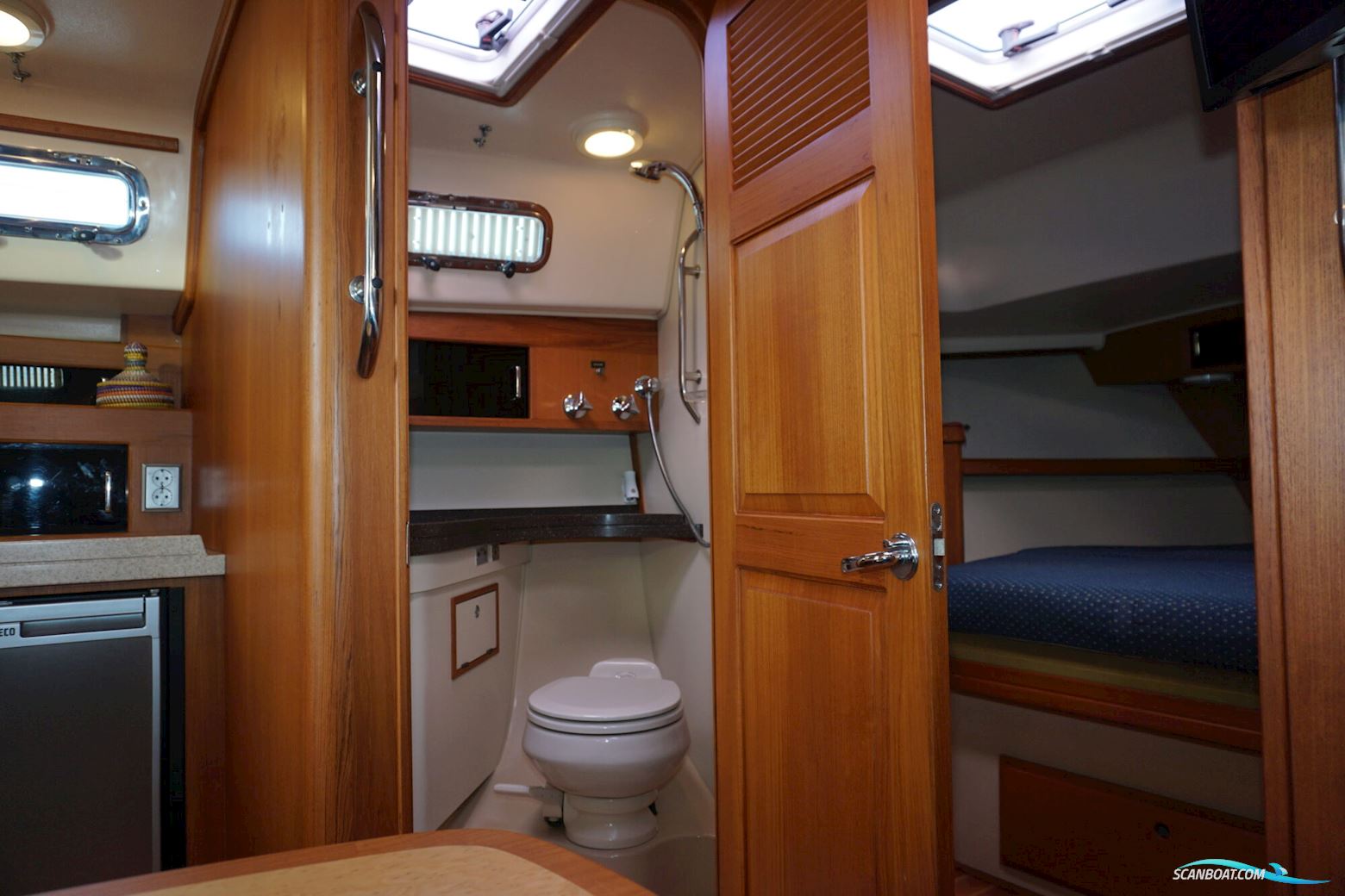 Island Packet Craft 360 Express