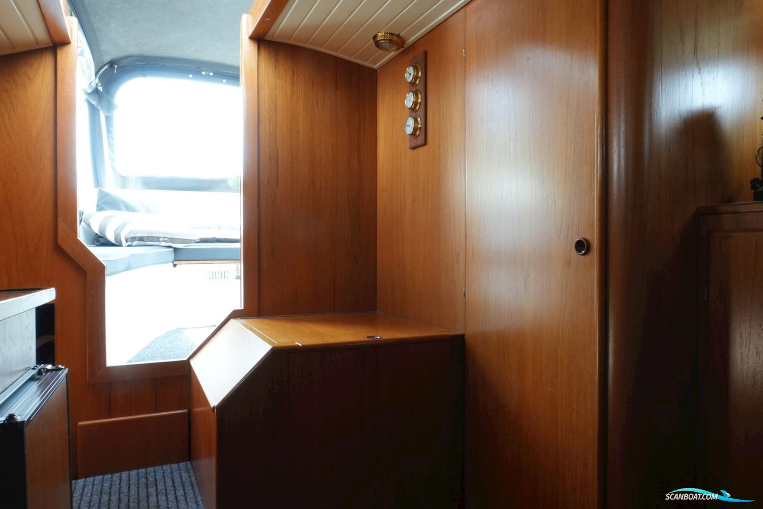 Island Plastics IP23