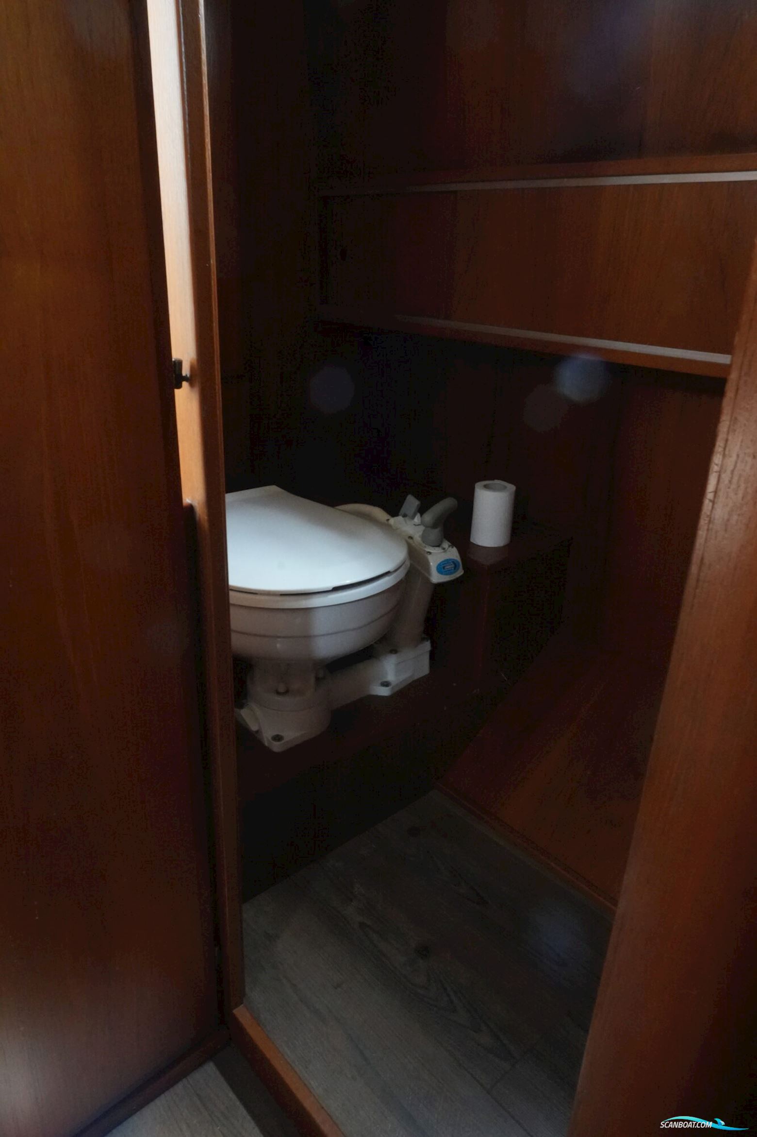 Island Plastics IP23