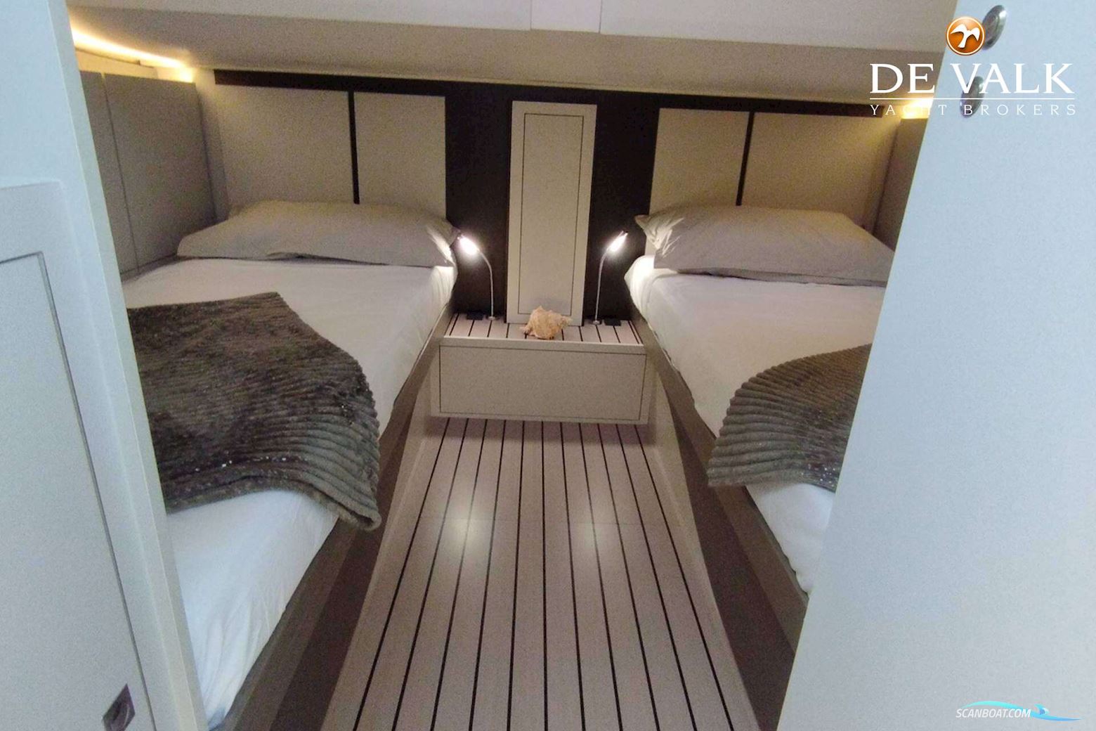 Italia Yachts IY 43 Veloce