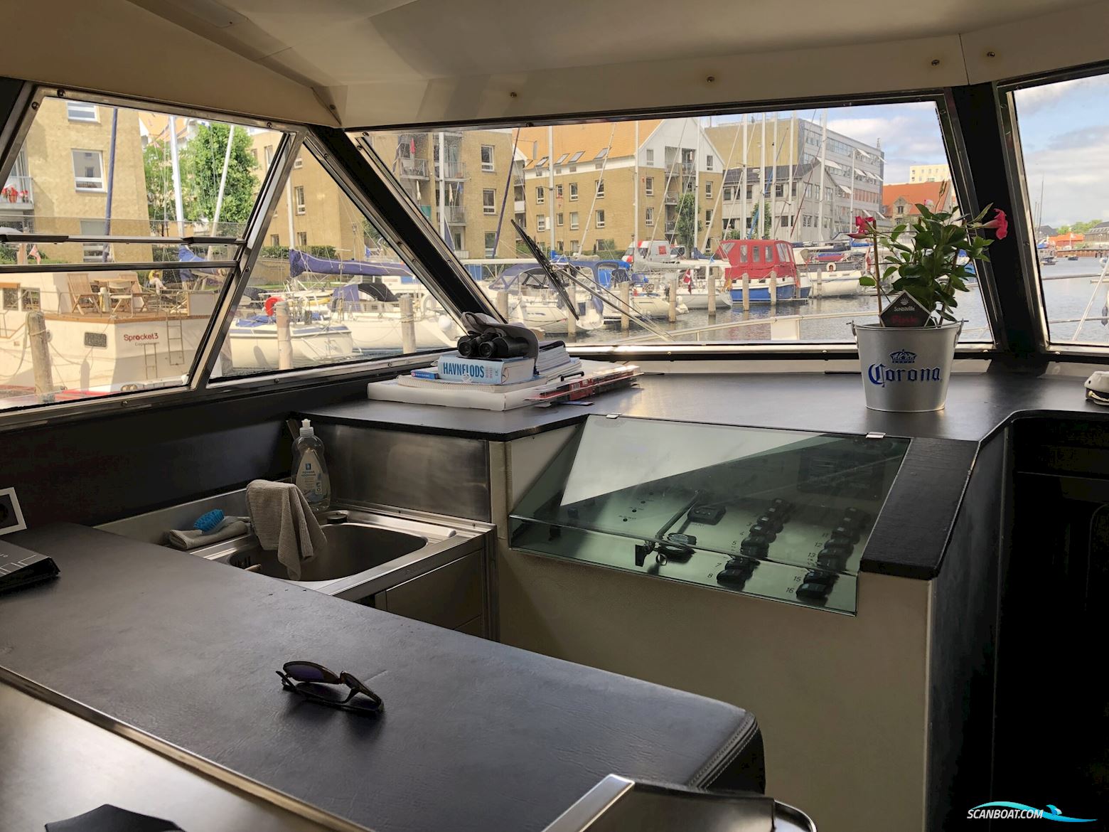 Italiensk Yacht 47 / Kajplads i KBH Centrum