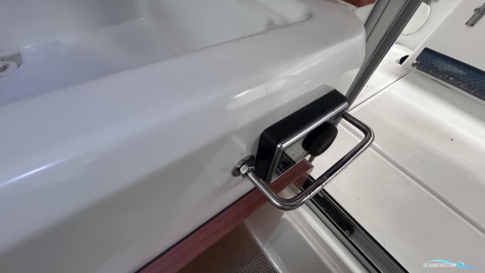 Jaenneau 605 Merry Fischer