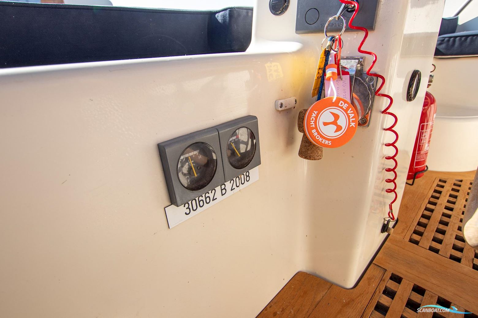 Jan Van Gent 10.35 Cabin