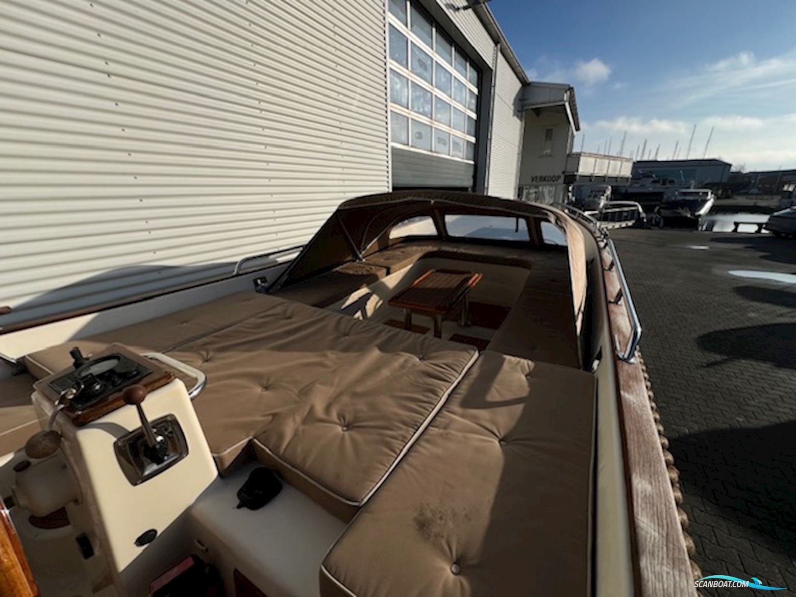 Jan Van Gent 820 Open