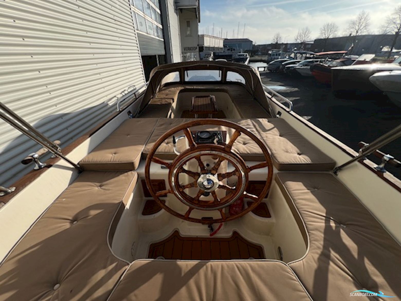 Jan Van Gent 820 Open