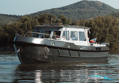 Jantar 98 Motorboat 2024, with Vetus M456A engine, Czech Republic
