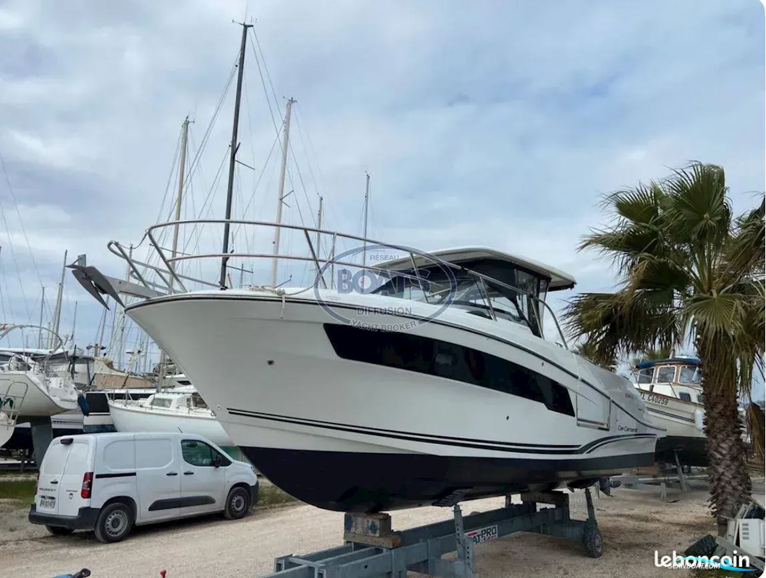 Jeanneau  Cap Camarat 10.5