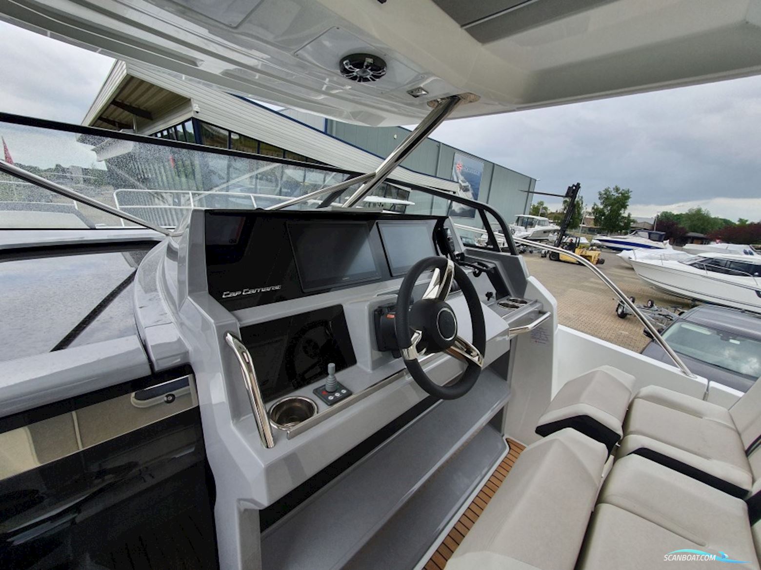 Jeanneau  Cap Camarat 12.5 WA