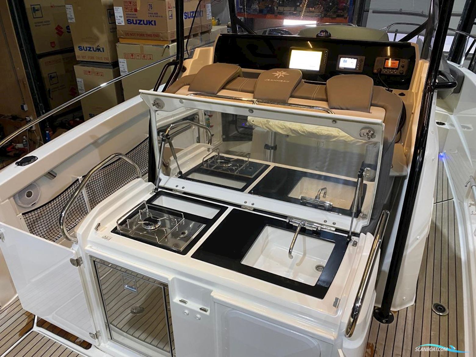 Jeanneau  Cap Camarat 9.0 CC