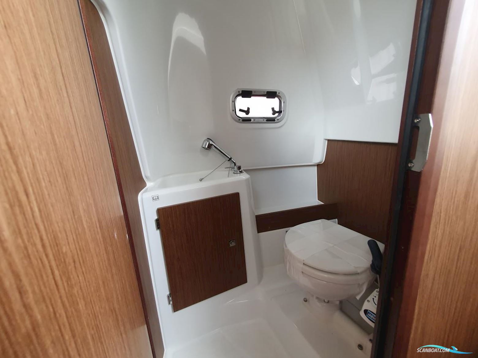 Jeanneau  Cap Camarat 9.0 CC