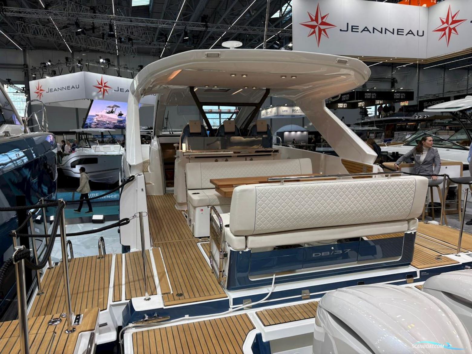 Jeanneau  DB-37