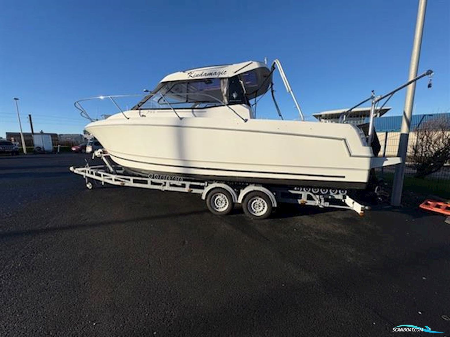 Jeanneau  Merry Fisher 755