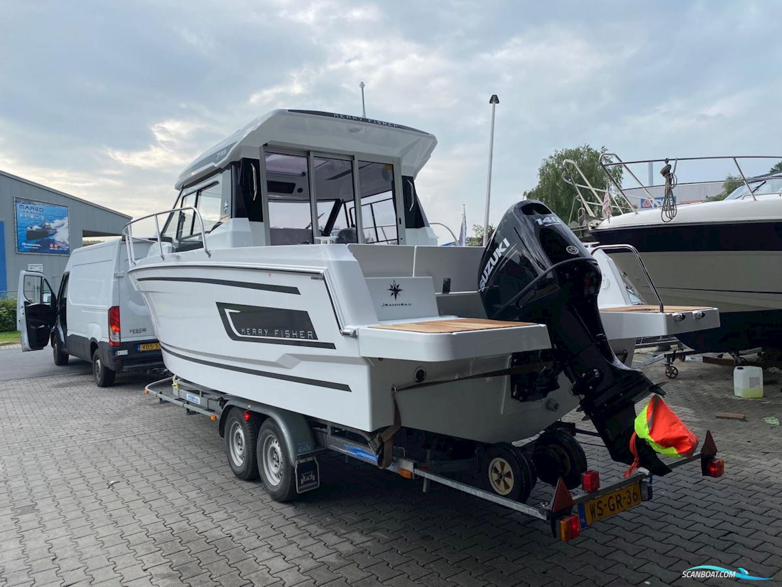 Jeanneau  Merry Fisher 795 Serie 2