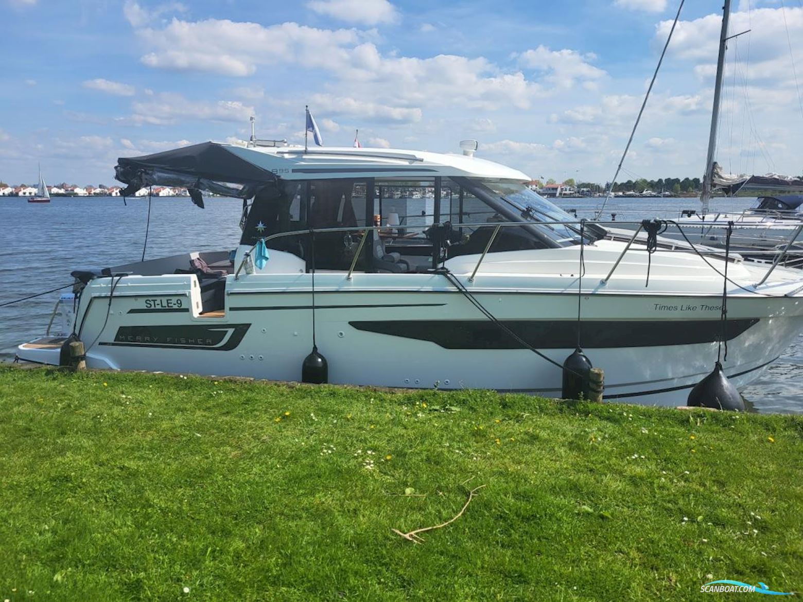 Jeanneau  Merry Fisher 895