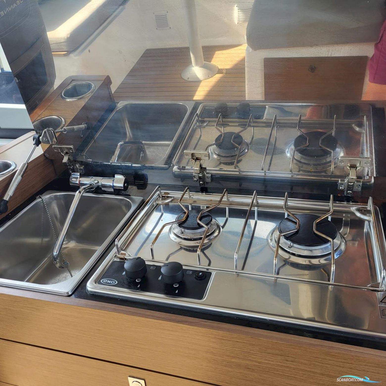 Jeanneau  Merry Fisher 895