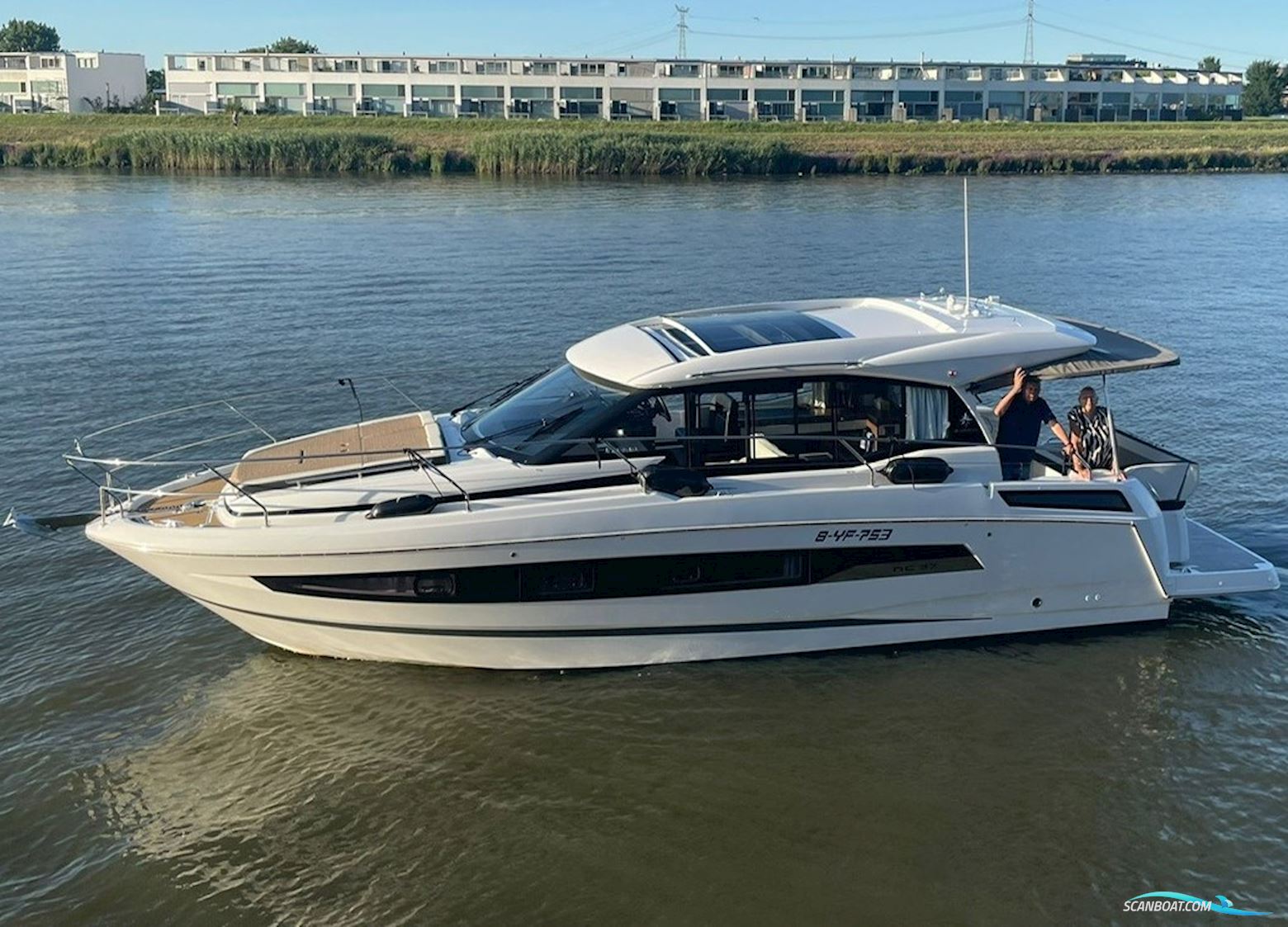 Jeanneau  NC37 met slechts 87 uur! Motorboat 2022, with Mercruiser  engine, The Netherlands