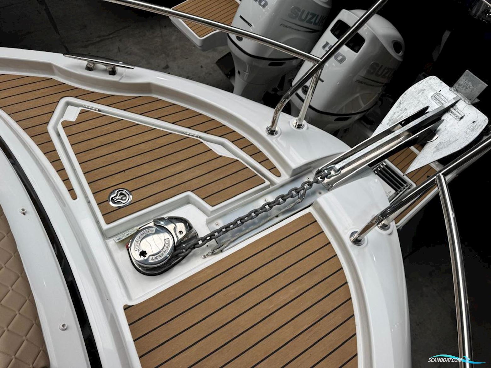 Jeanneau  NC37 met slechts 87 uur!