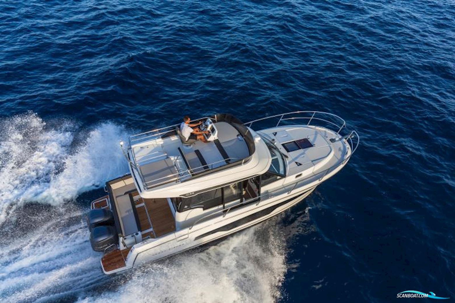 Jeanneau 1095 FLY Motorboat 2025, with Yamaha engine, The Netherlands