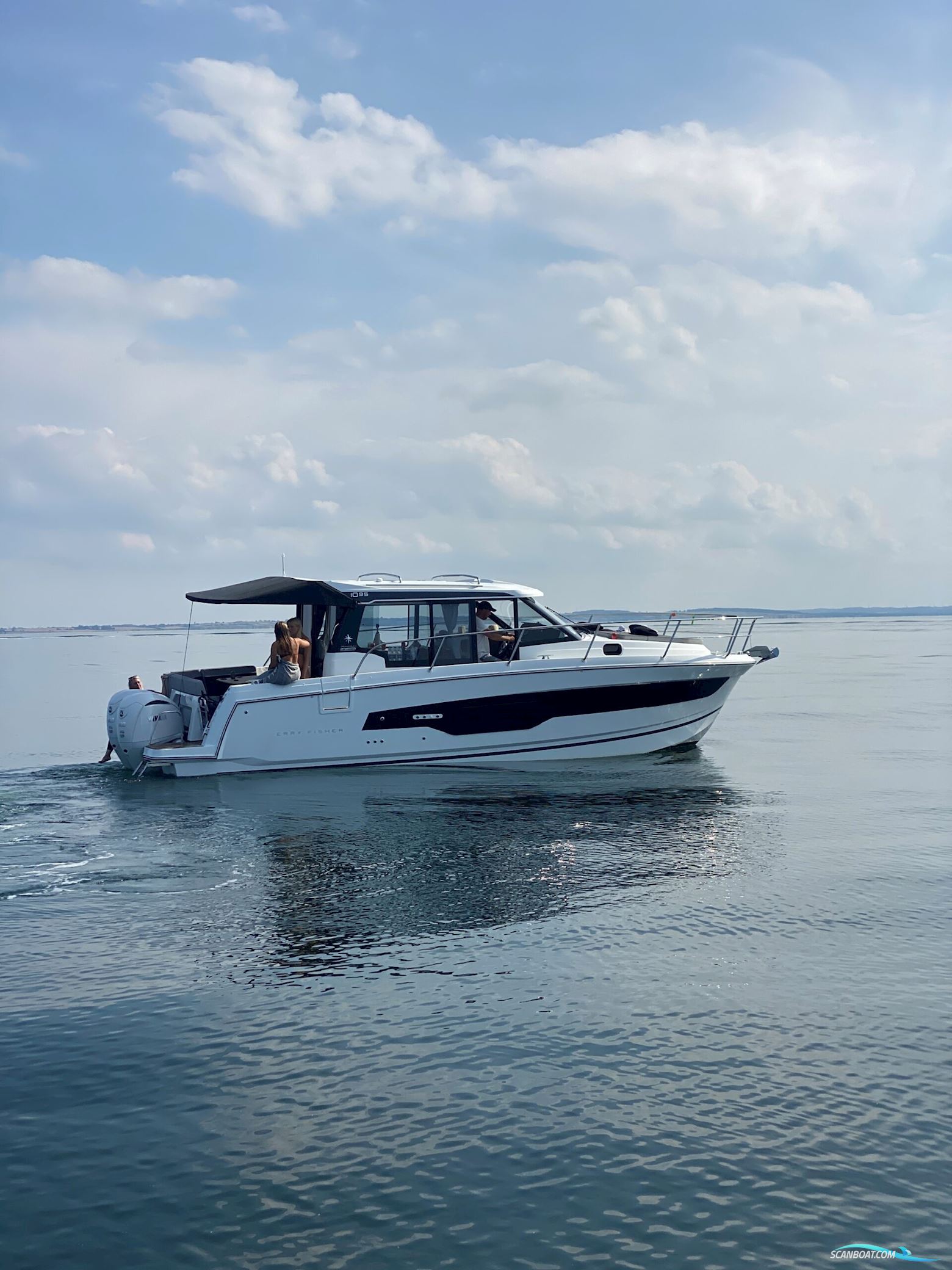 Jeanneau 1095 Merry Fisher Coupé