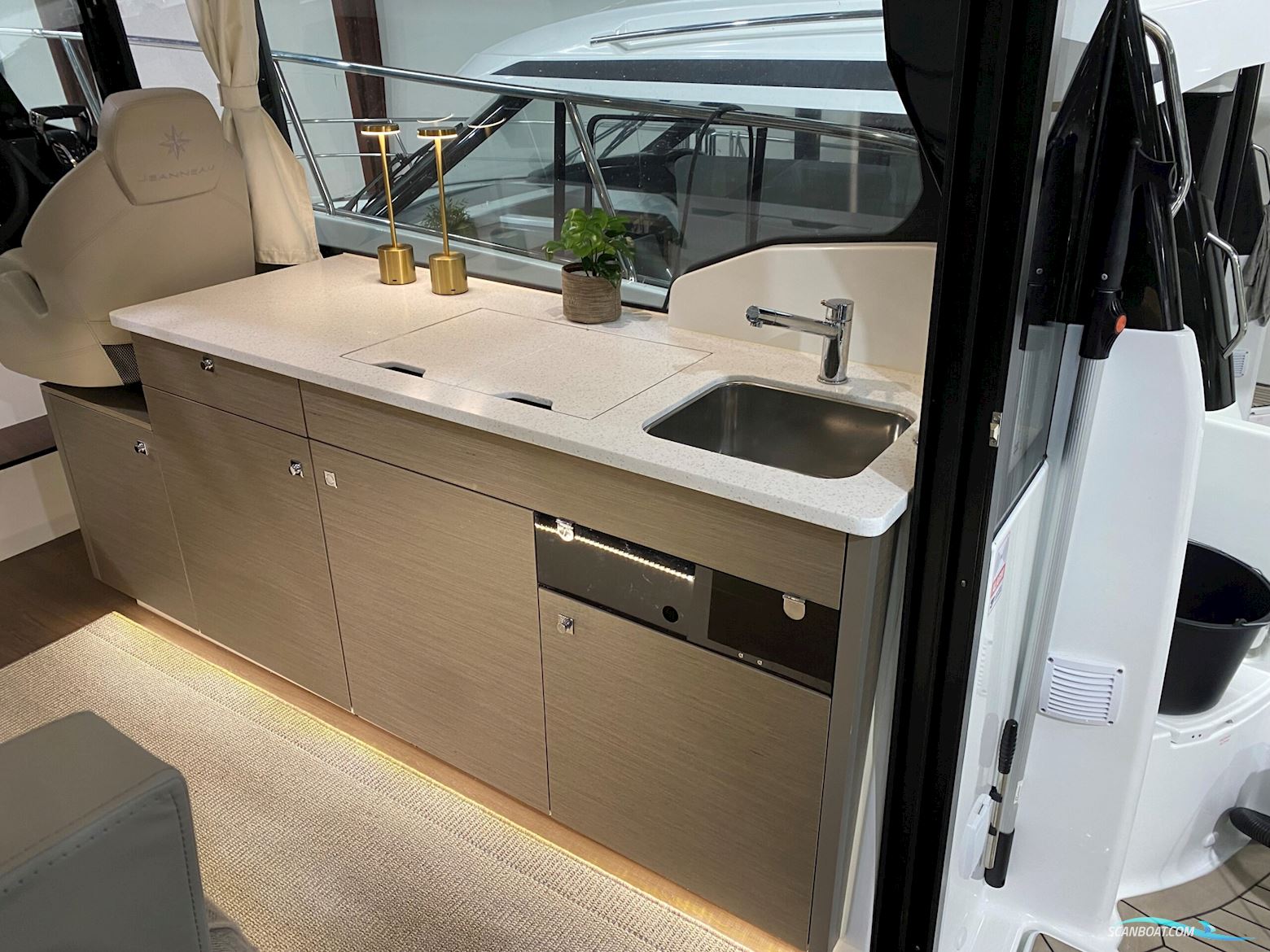 Jeanneau 1095 Merry Fisher Coupé