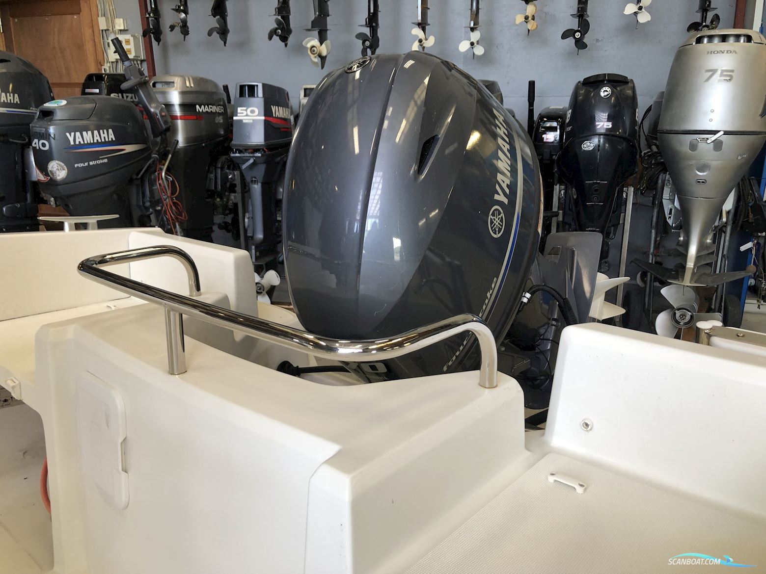 Jeanneau 4.7 CC Style