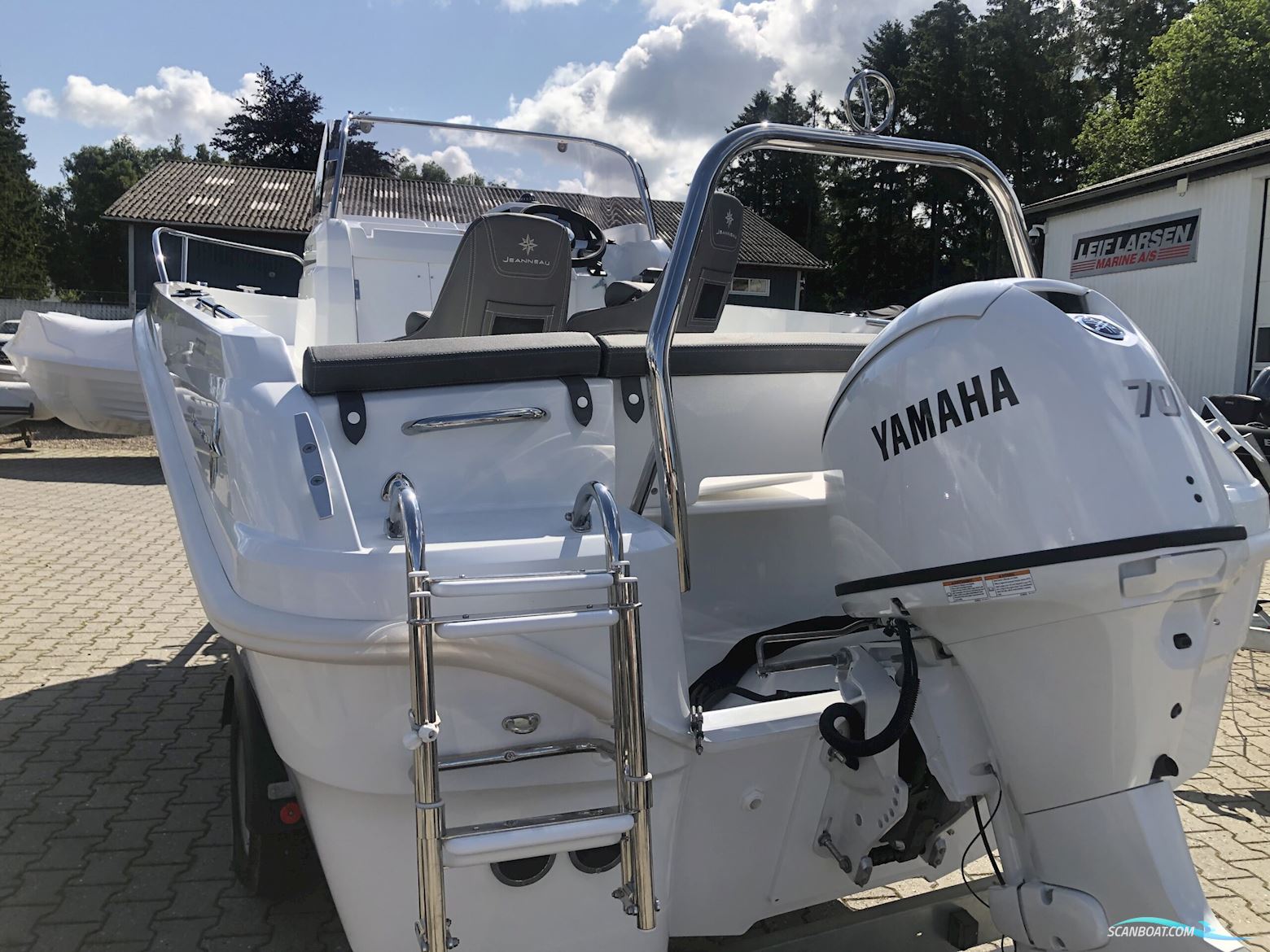 Jeanneau 5.5 CC Cap Camarat