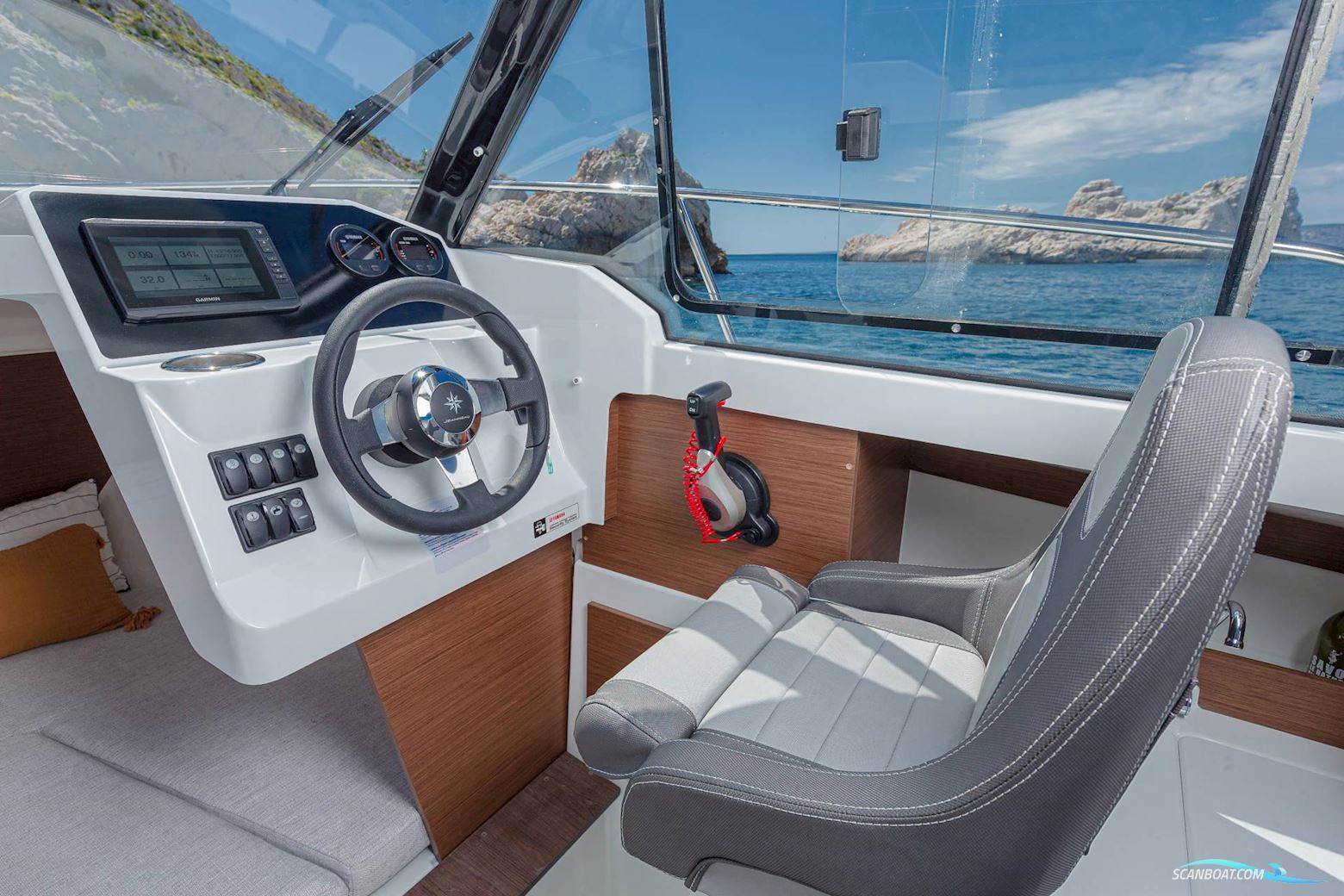 Jeanneau 605 Merry Fisher Serie2