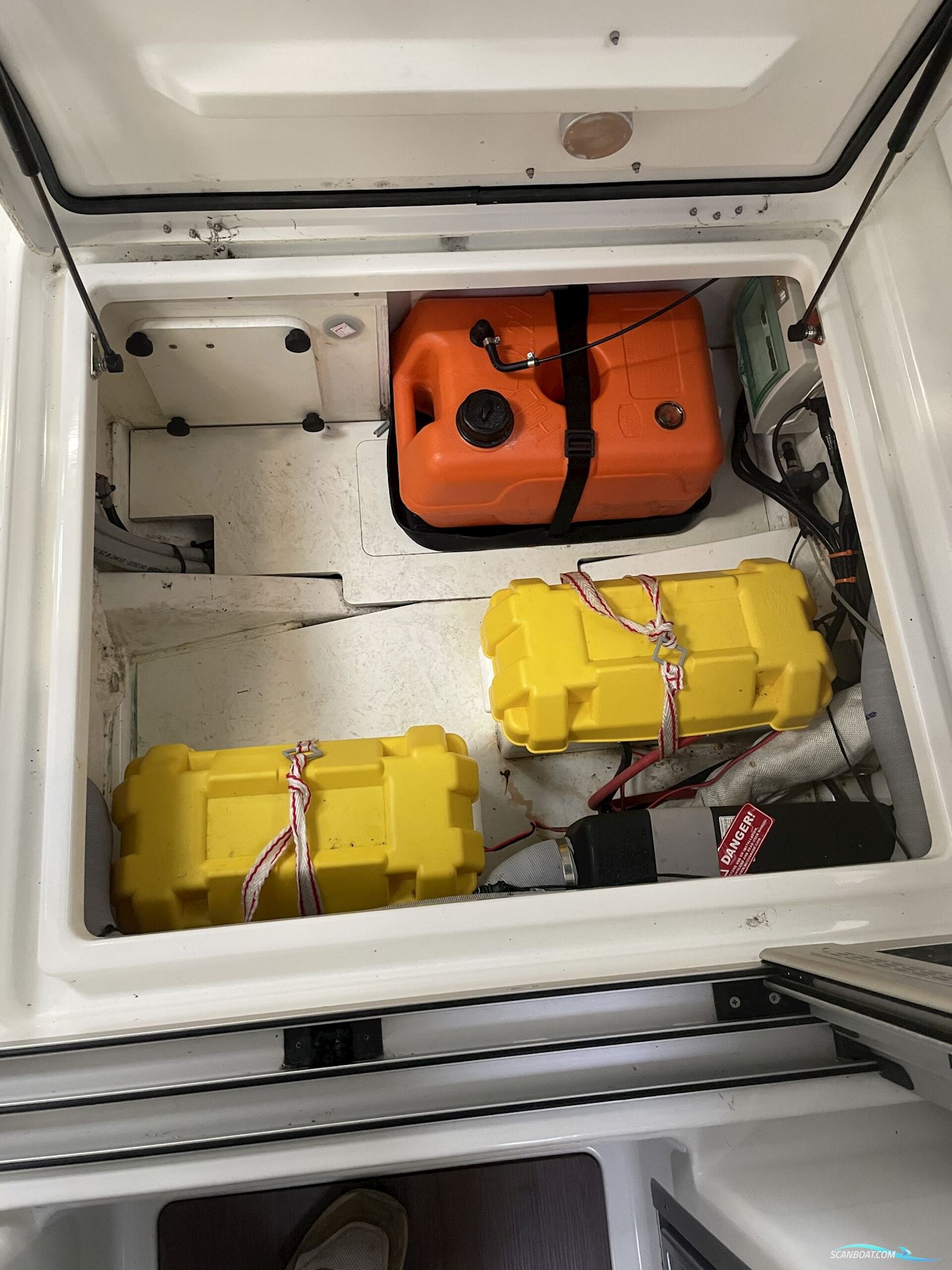 Jeanneau 695 Merry Fisher Serie2