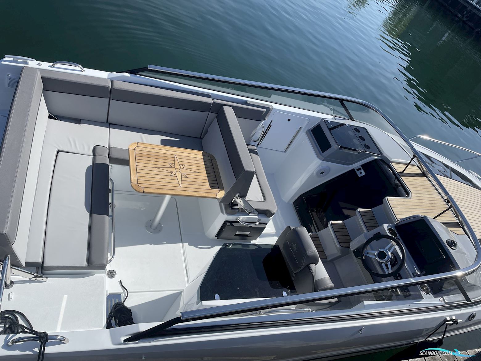 Jeanneau 7.5 DC Cap Camarat S2