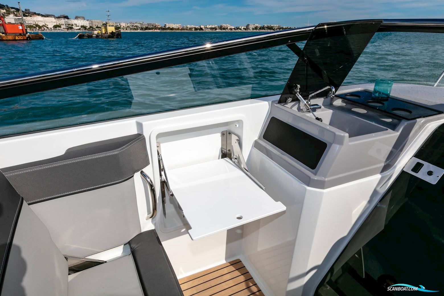 Jeanneau 7.5 DC Cap Camarat S2