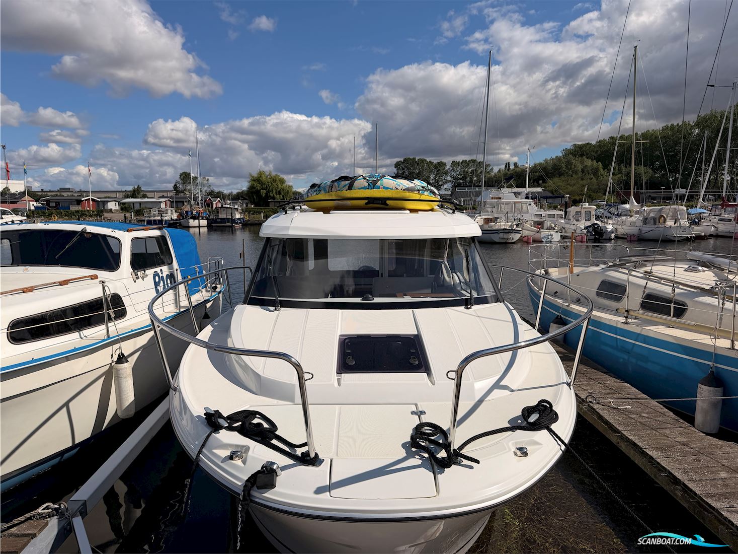 Jeanneau 795 Merry Fisher Serie 2