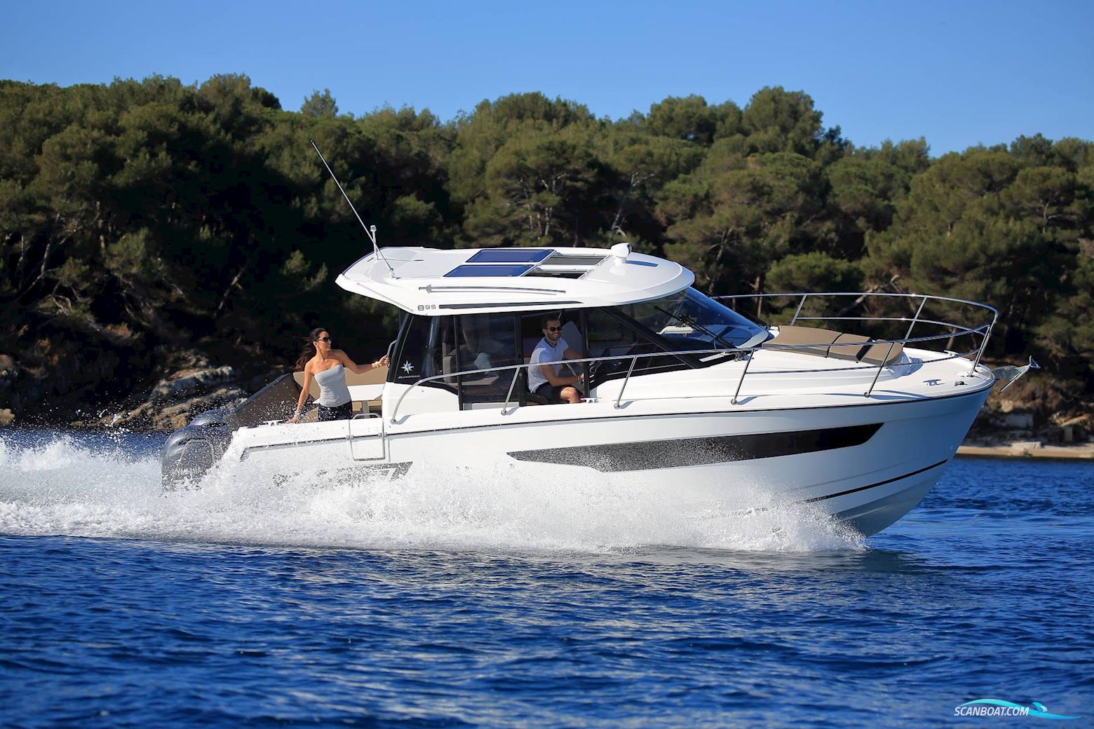Jeanneau 895 Merry Fisher Cruiser