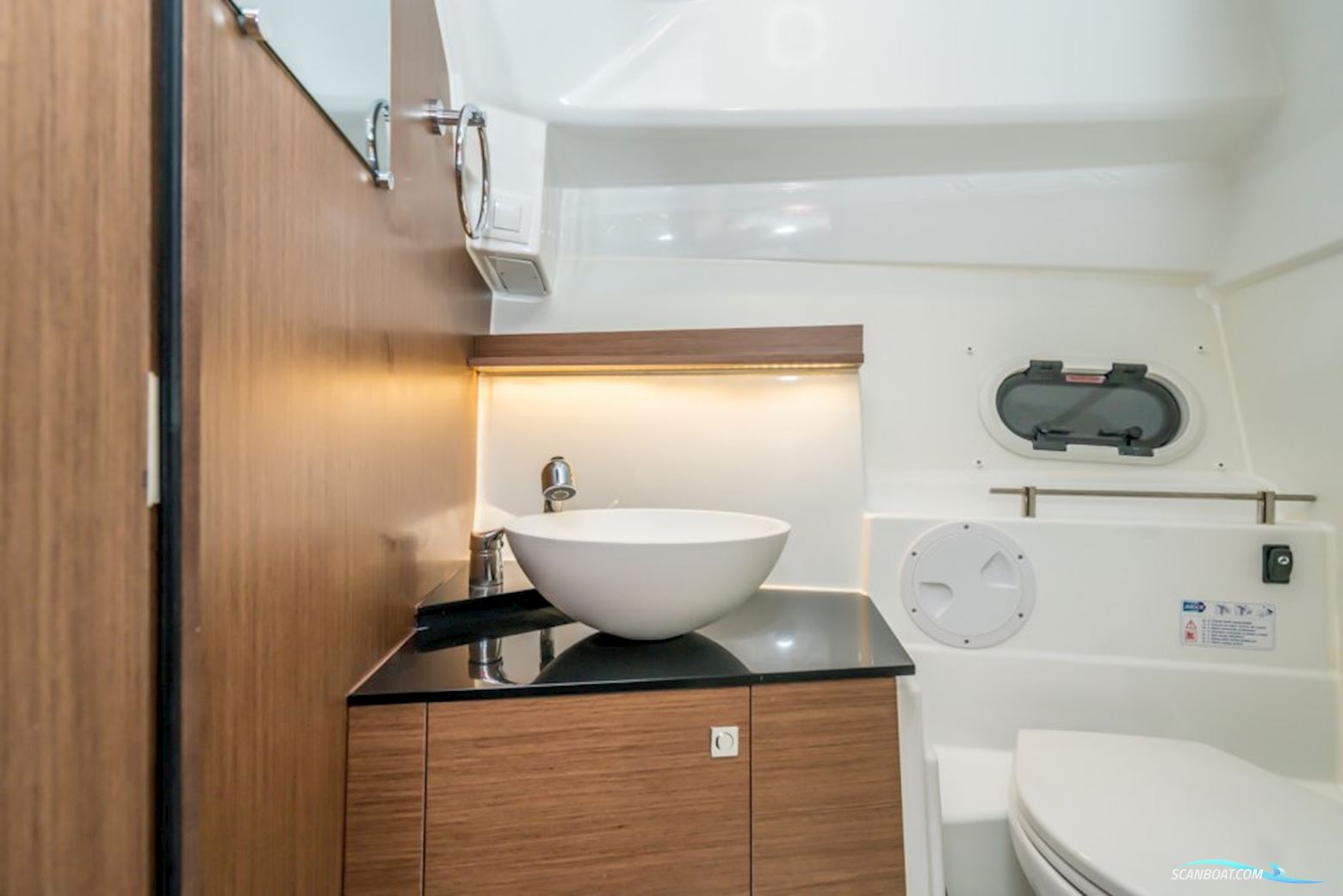 Jeanneau 9.0 WA Cap Camarat Full Options