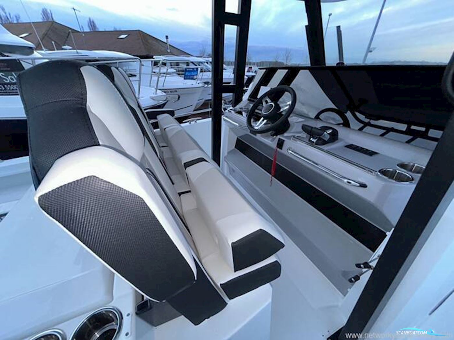 Jeanneau Cap Camarat 10.5 CC