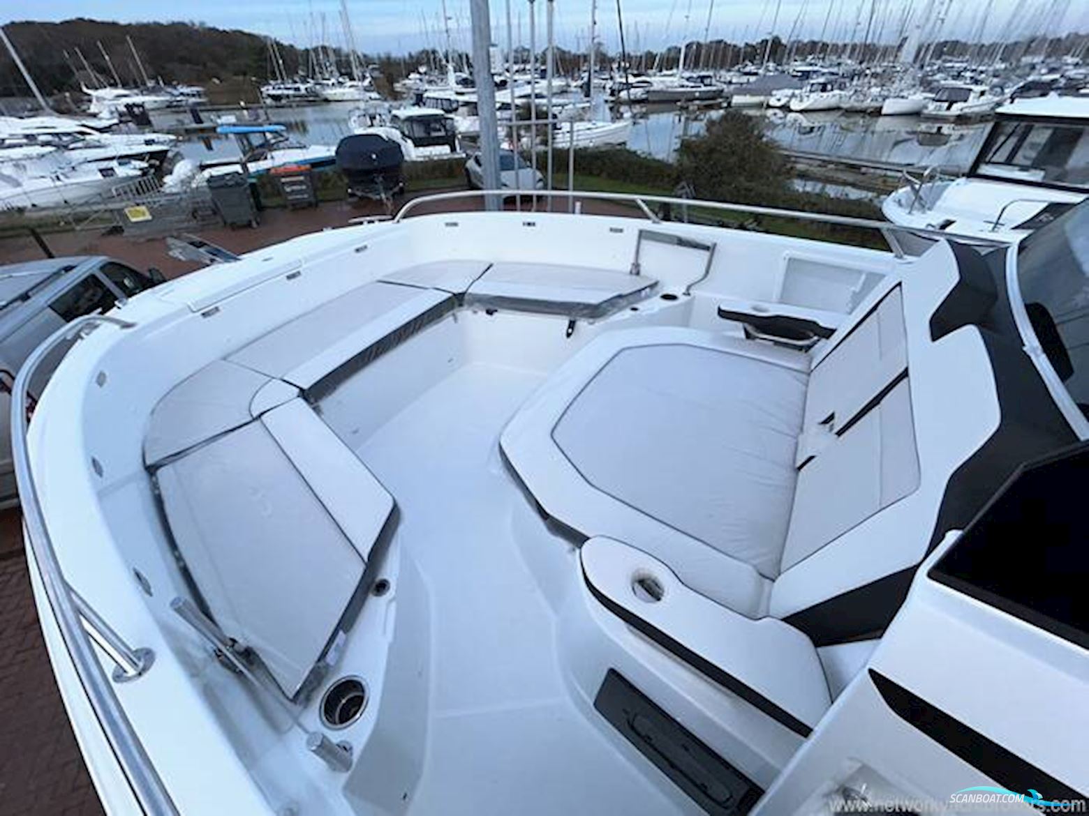 Jeanneau Cap Camarat 10.5 CC