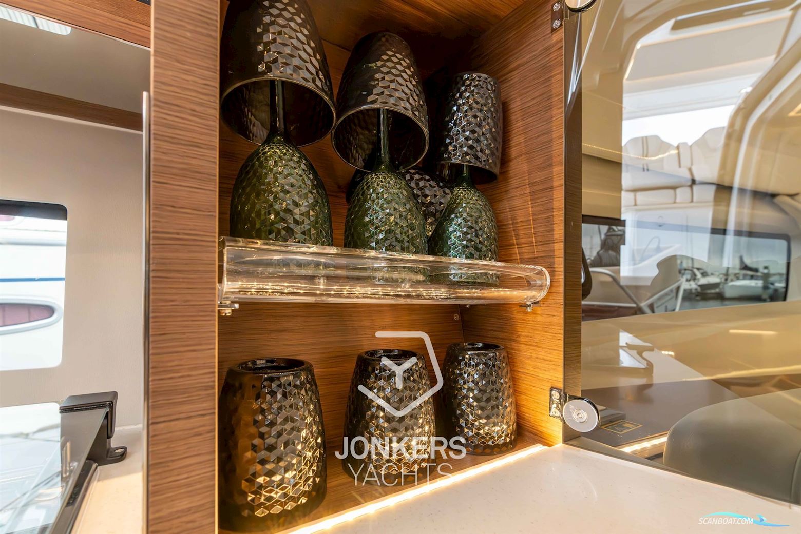 Jeanneau Cap Camarat 10.5 WA S2