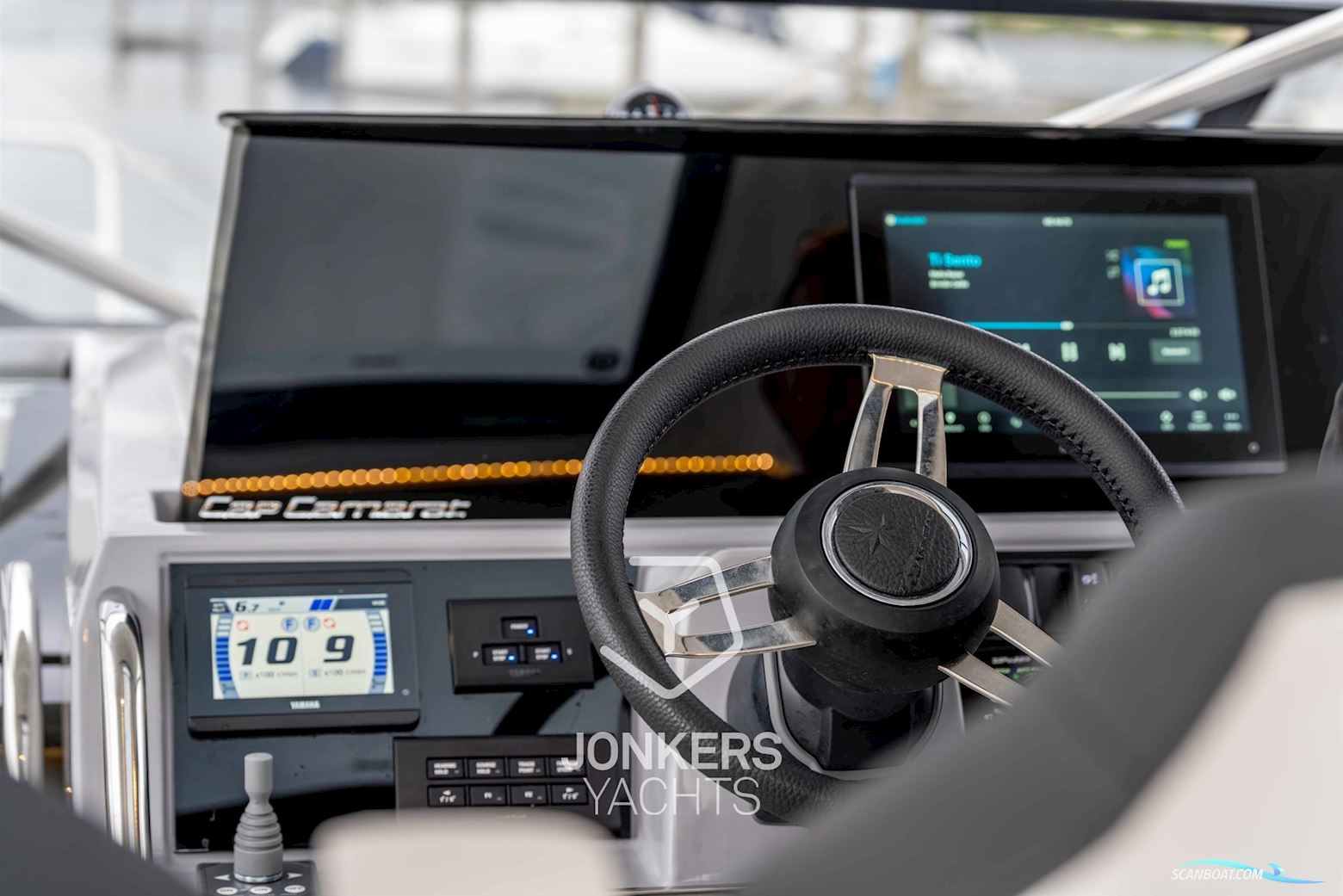 Jeanneau Cap Camarat 10.5 WA S2