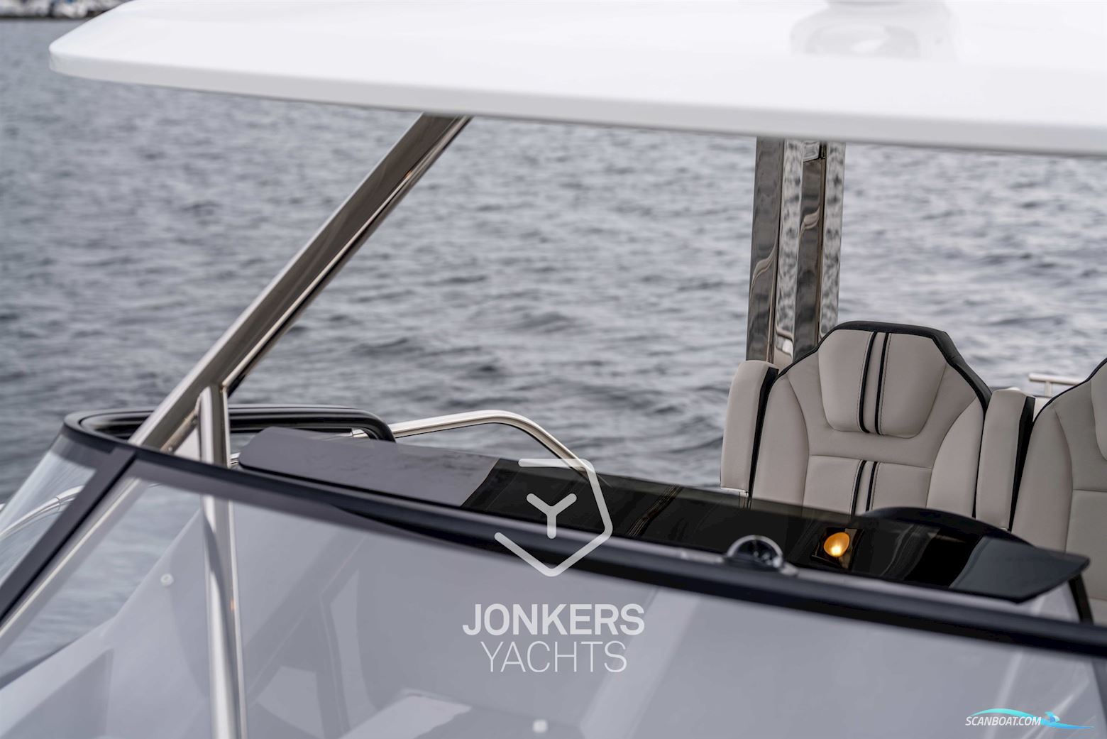 Jeanneau Cap Camarat 10.5 WA S2