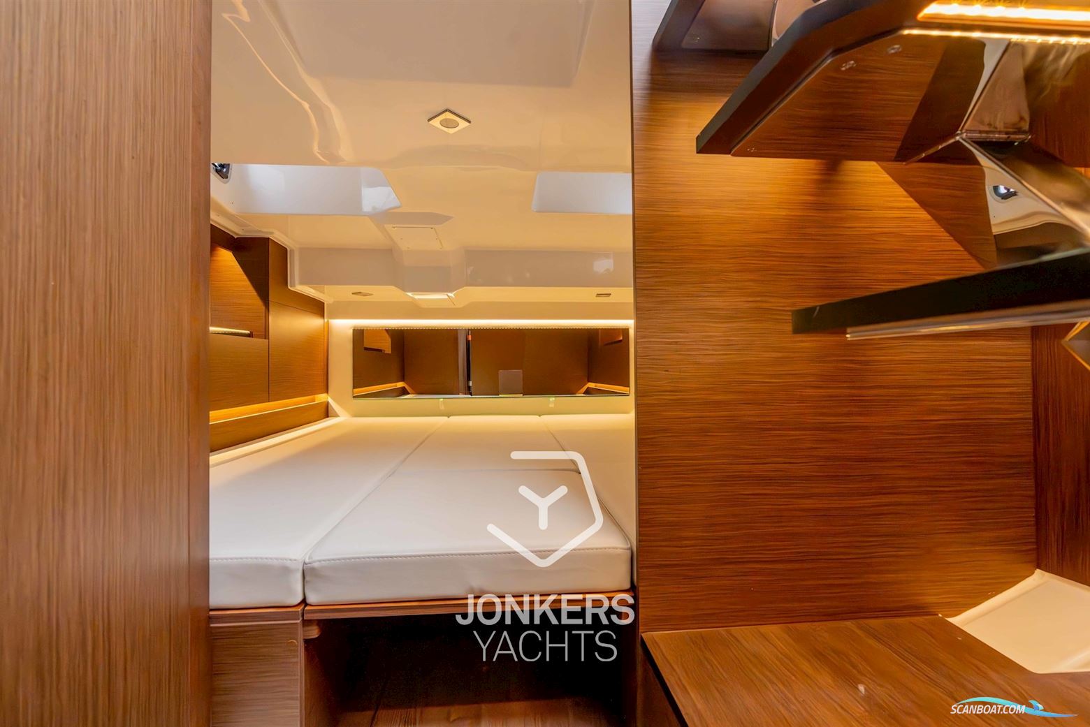 Jeanneau Cap Camarat 10.5 WA S2