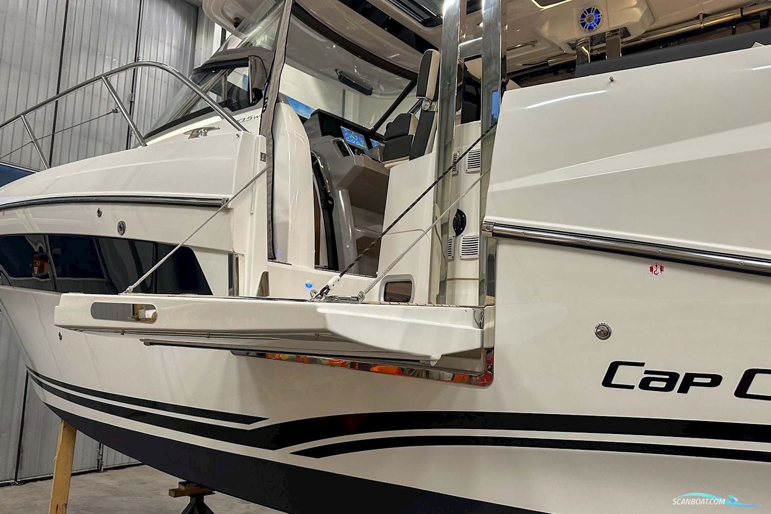 Jeanneau Cap Camarat 10.5 WA Serie 2