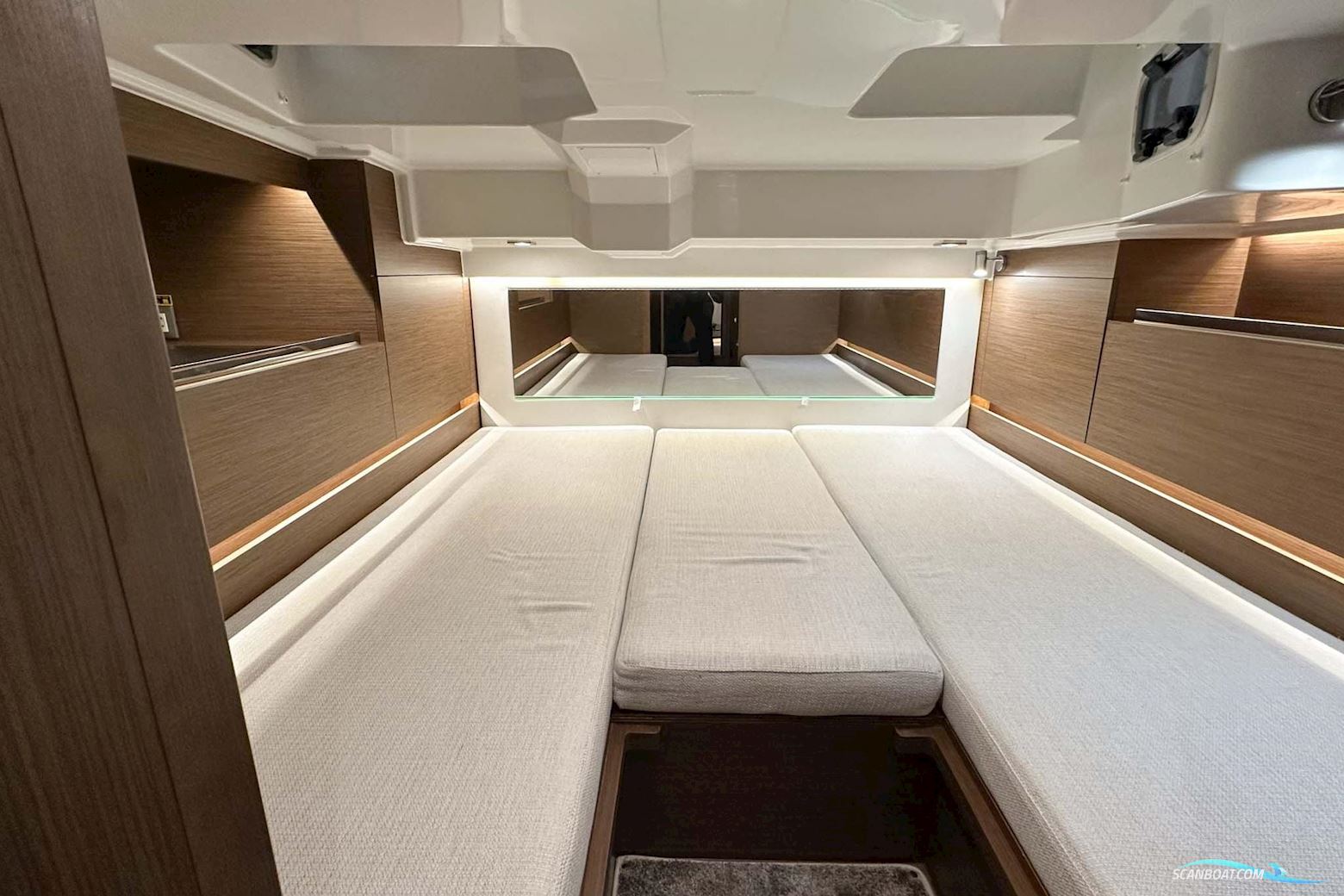 Jeanneau Cap Camarat 10.5 WA Serie 2