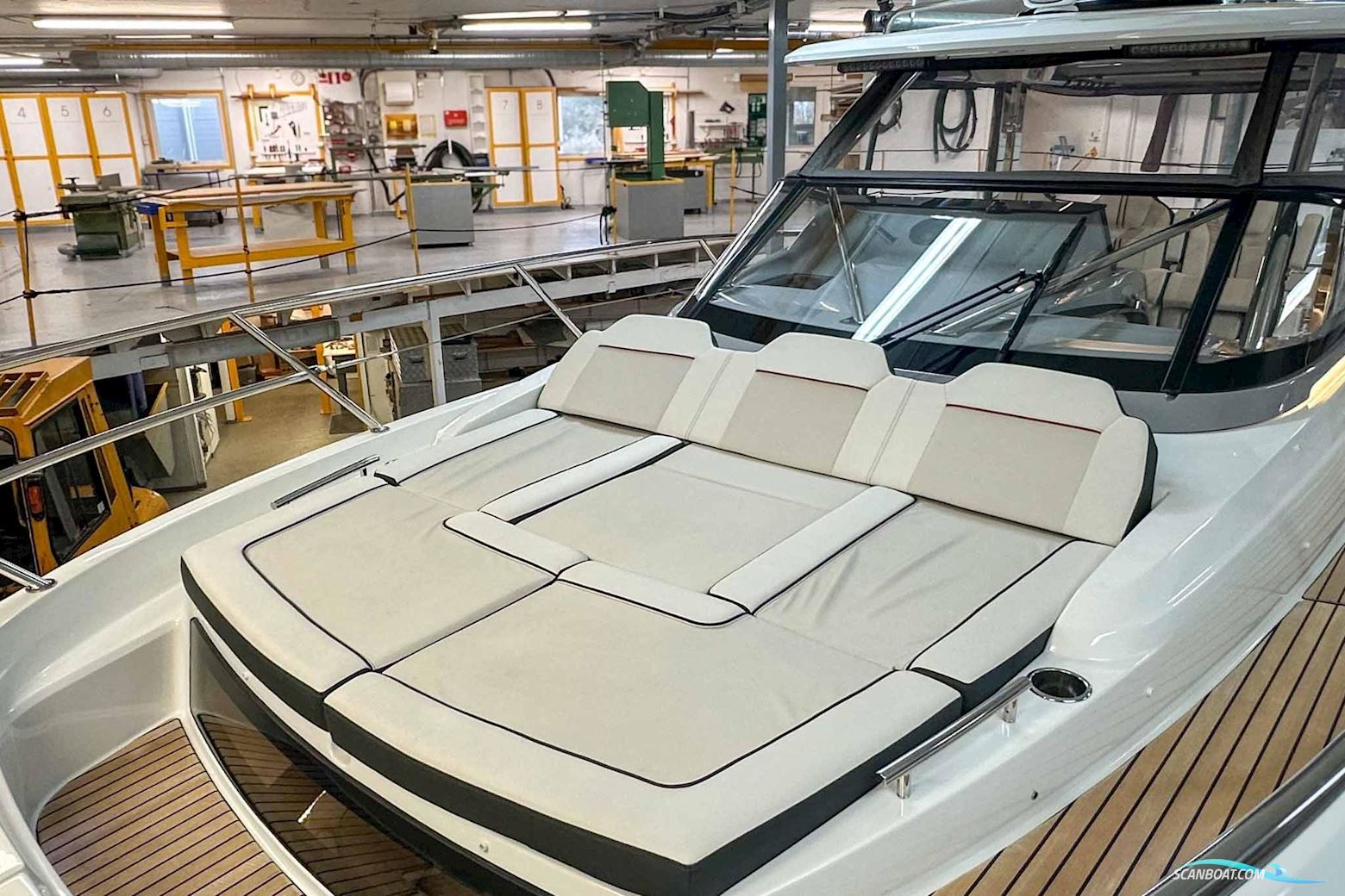 Jeanneau Cap Camarat 10.5 WA Serie 2