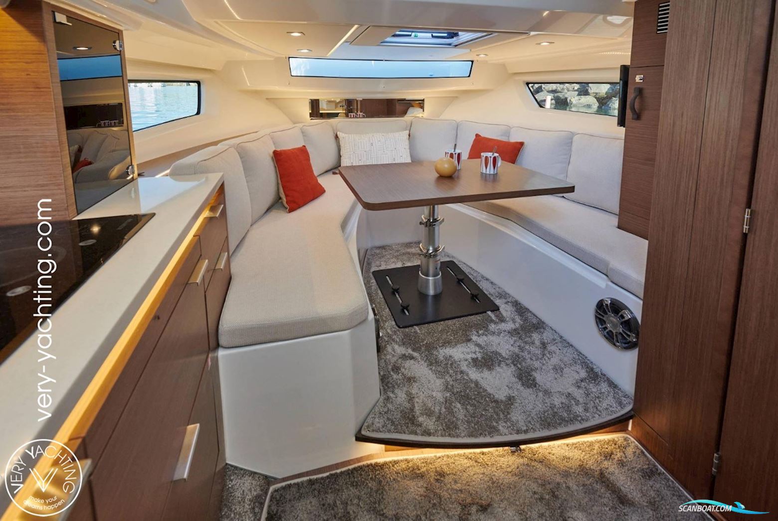 Jeanneau Cap Camarat 10.5 WA Serie 2