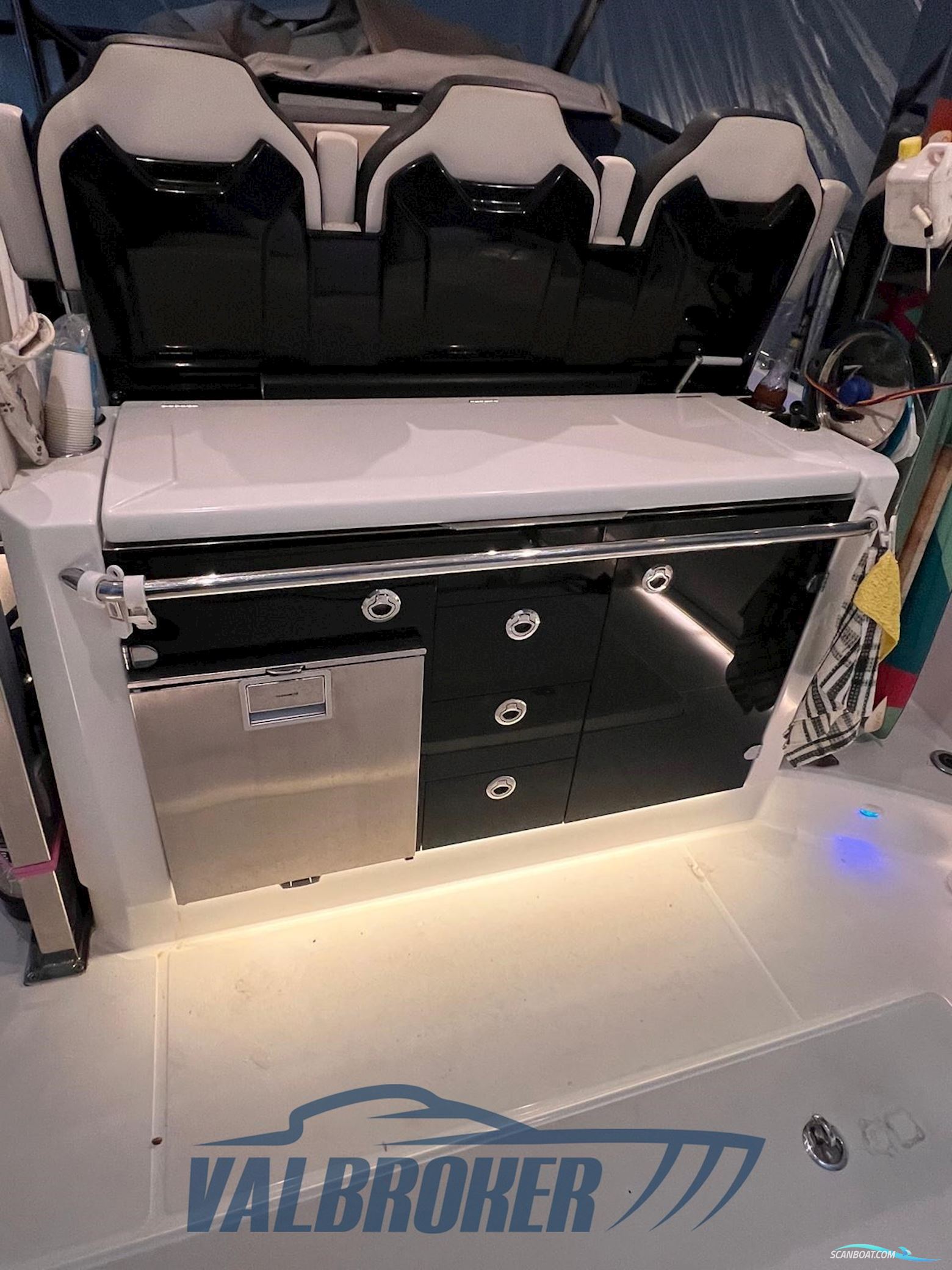 Jeanneau Cap Camarat 10.5 WA serie 2