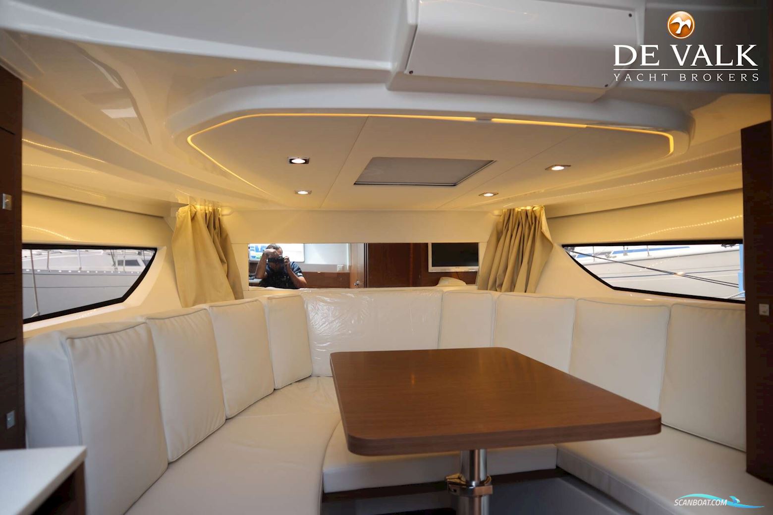 Jeanneau Cap Camarat 10.50 WA