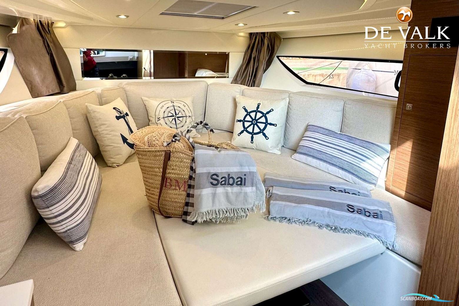 Jeanneau Cap Camarat 10.50 WA