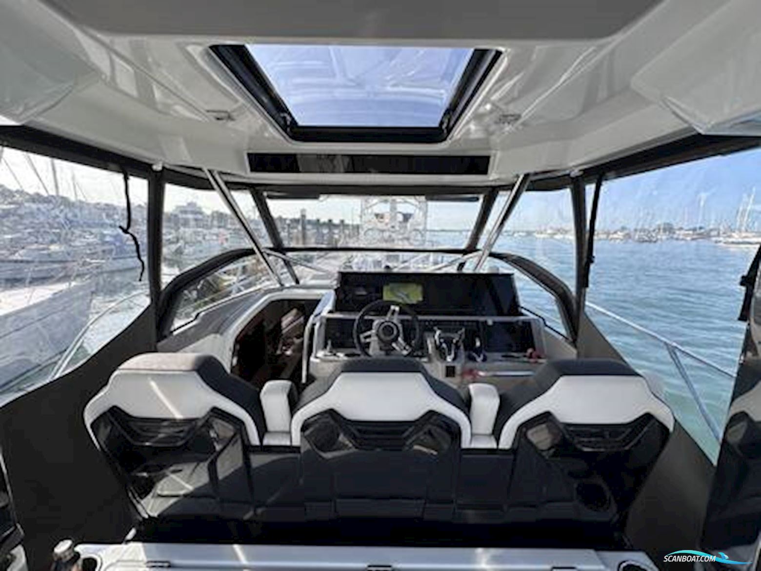 Jeanneau Cap Camarat 10.5WA S2