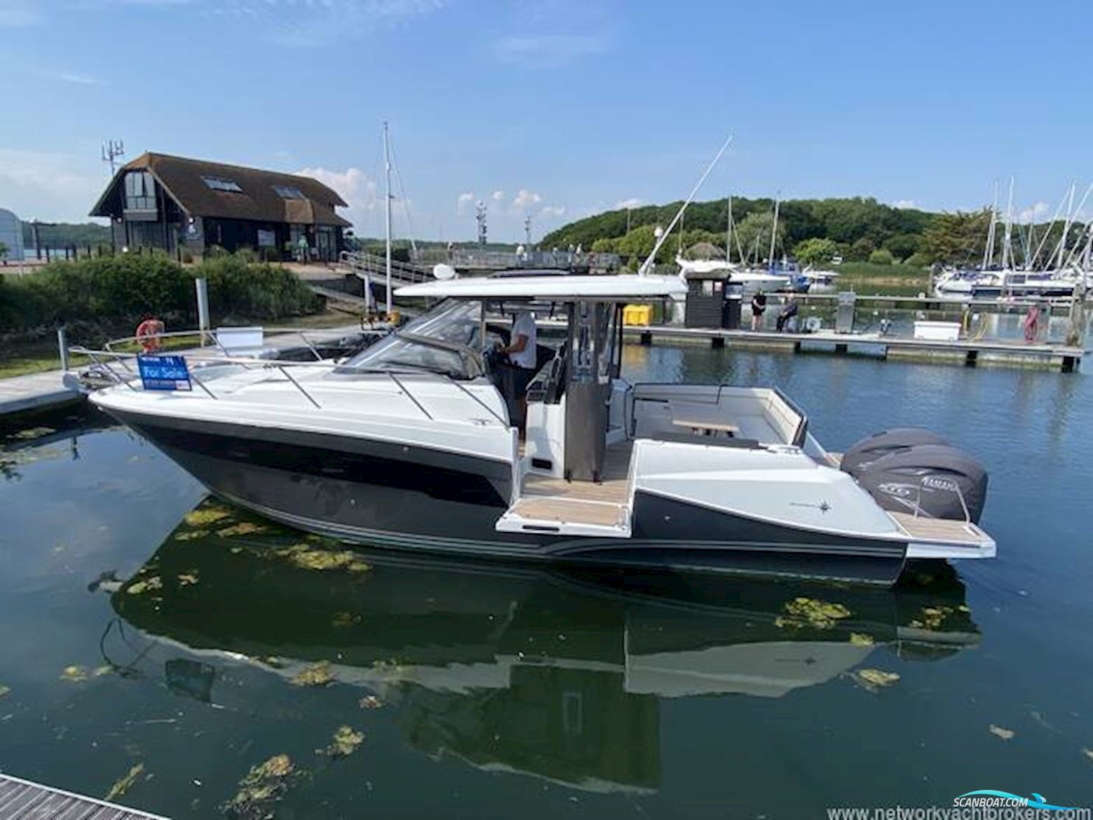 Jeanneau Cap Camarat 10.5WA S2