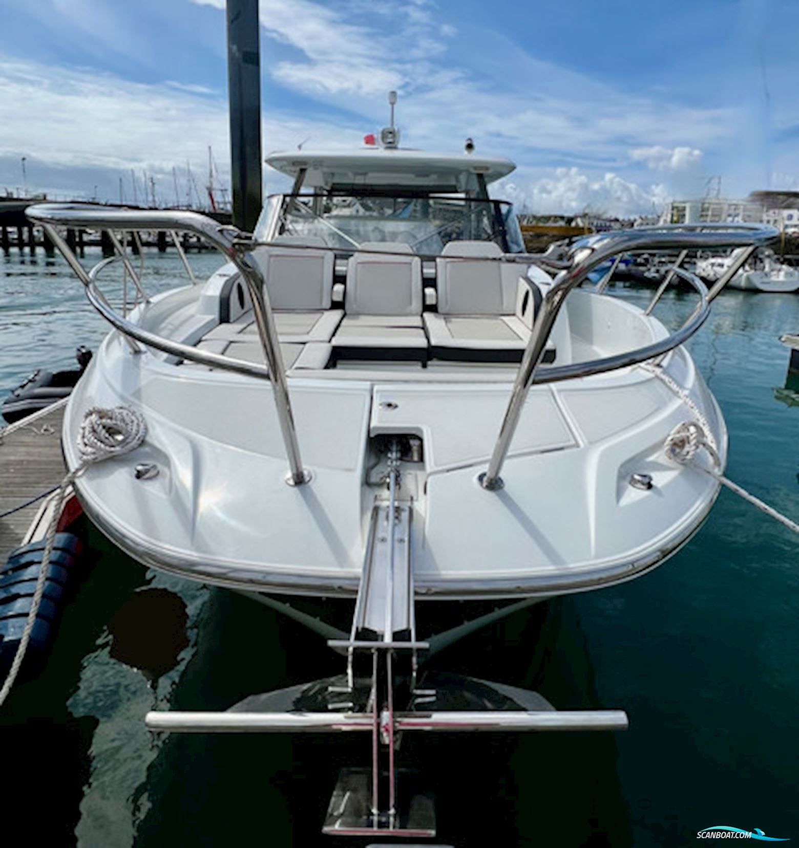 Jeanneau Cap Camarat 12.5WA-New Version