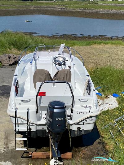 Jeanneau Cap Camarat 5.5 CC Motorboat 2016, with Yamaha engine, Ireland